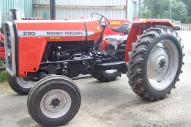 مؤسسة فلاحية / جرار فلاحي